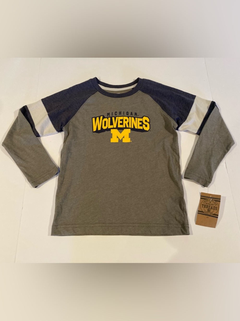 NWT ~ Michigan Wolverines ~ Rivalry Threads Youth Long Sleeve ~ Size S 6/7